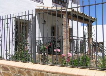 Service establishment 2